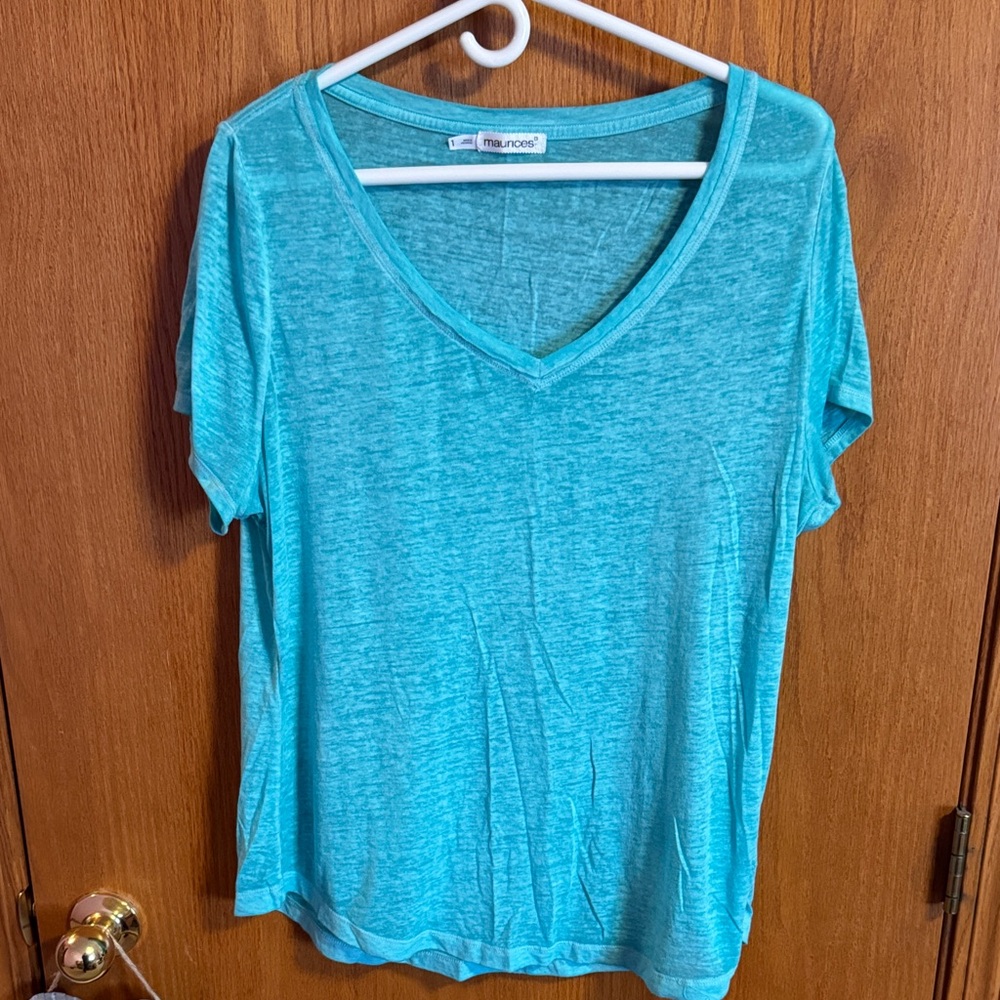 Mauve Turquoise Short Sleeve V-Neck Tee